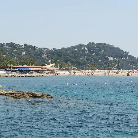 Le Cote D'azur Affittacamere 3*